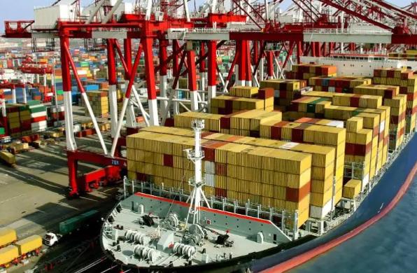 貨代公司的成立和發(fā)展提高了國際物流運(yùn)輸?shù)男屎捅憷?>
							</div>
							<div   id=