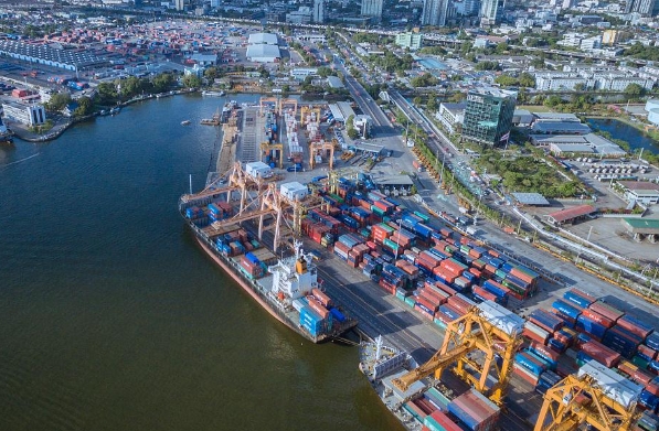 隨著國際貿易的日益頻繁，美國貨代貨物的跨國運輸需求不斷增長